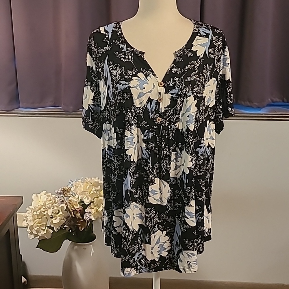 Cathy NWT Floral Shirt - Ladies 2XL - Picture 2 of 9